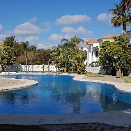 A Golf & Beach chez Pascale et Alain Alcaidesa Kültér fotó